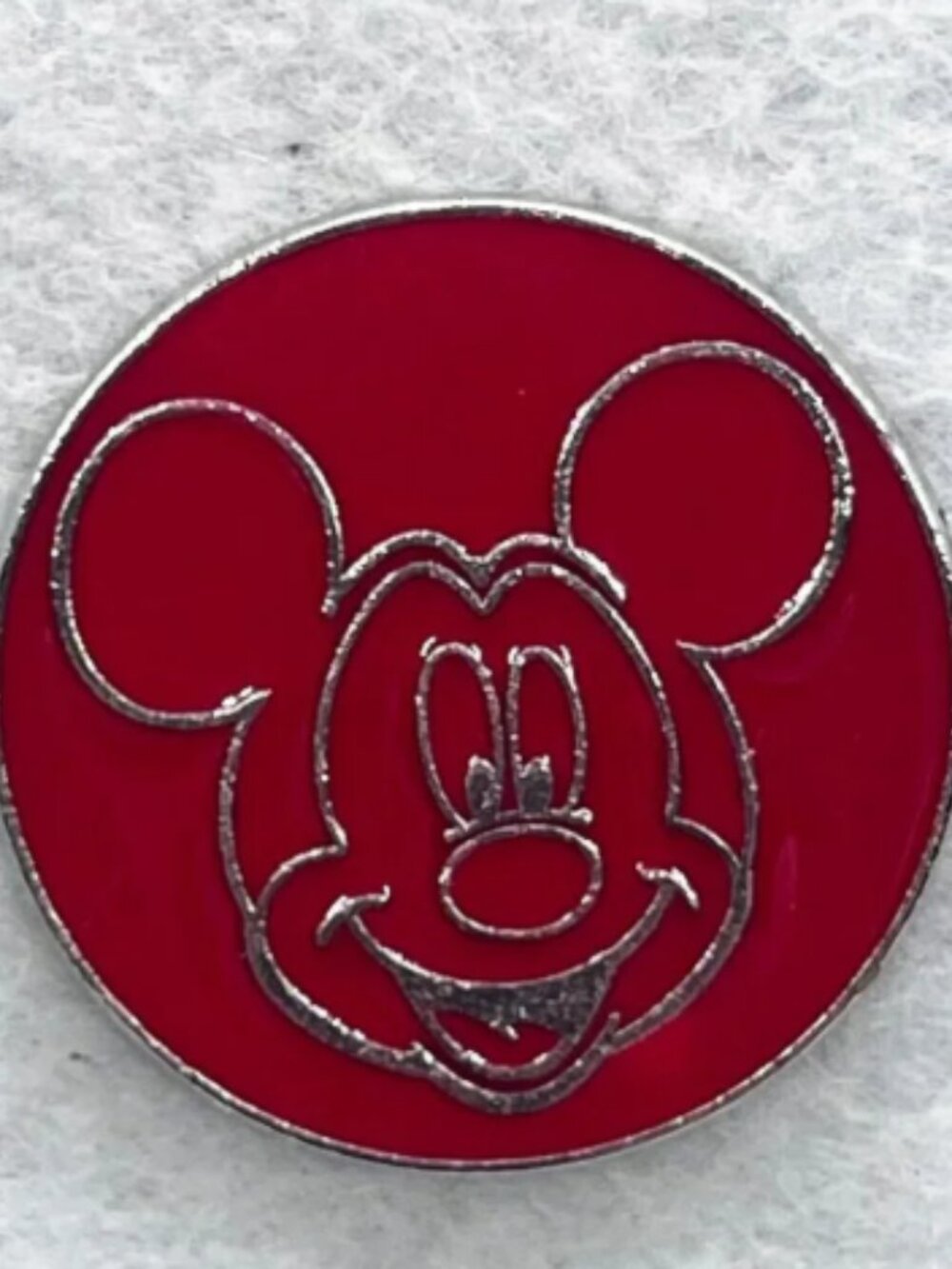 Disney 2016 Character circles/Smile Booster Pin